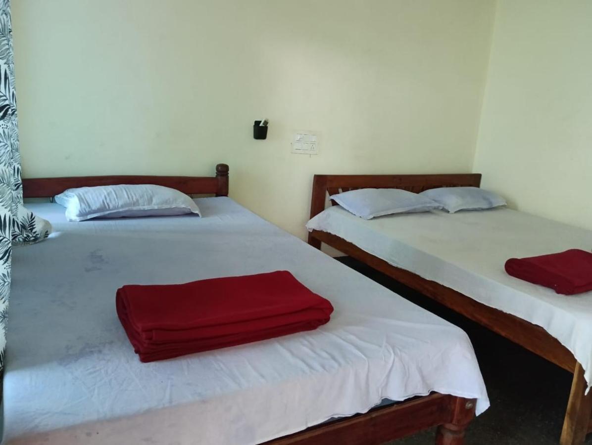 Gokarna Govekar Sea Facing Rooms ภายนอก รูปภาพ