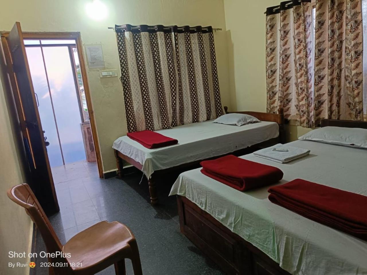 Gokarna Govekar Sea Facing Rooms ภายนอก รูปภาพ