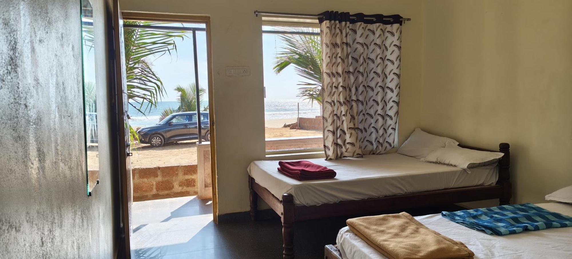 Gokarna Govekar Sea Facing Rooms ภายนอก รูปภาพ
