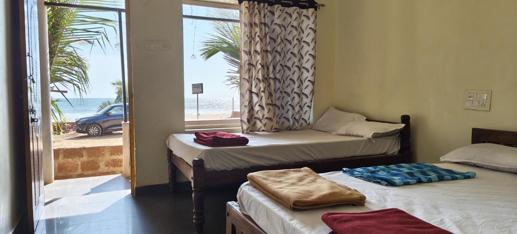Gokarna Govekar Sea Facing Rooms ภายนอก รูปภาพ